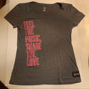 Zumba Pink and Gray Party in Pink, “Feel the Music” Tee Size XL